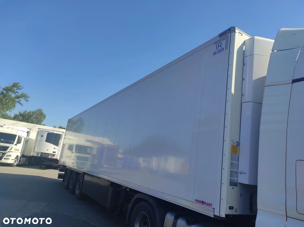 Schmitz Cargobull - 2