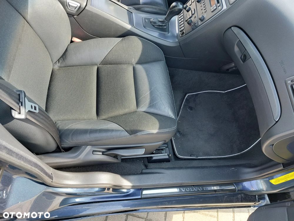 Volvo V70 2.5T AWD Summum - 15