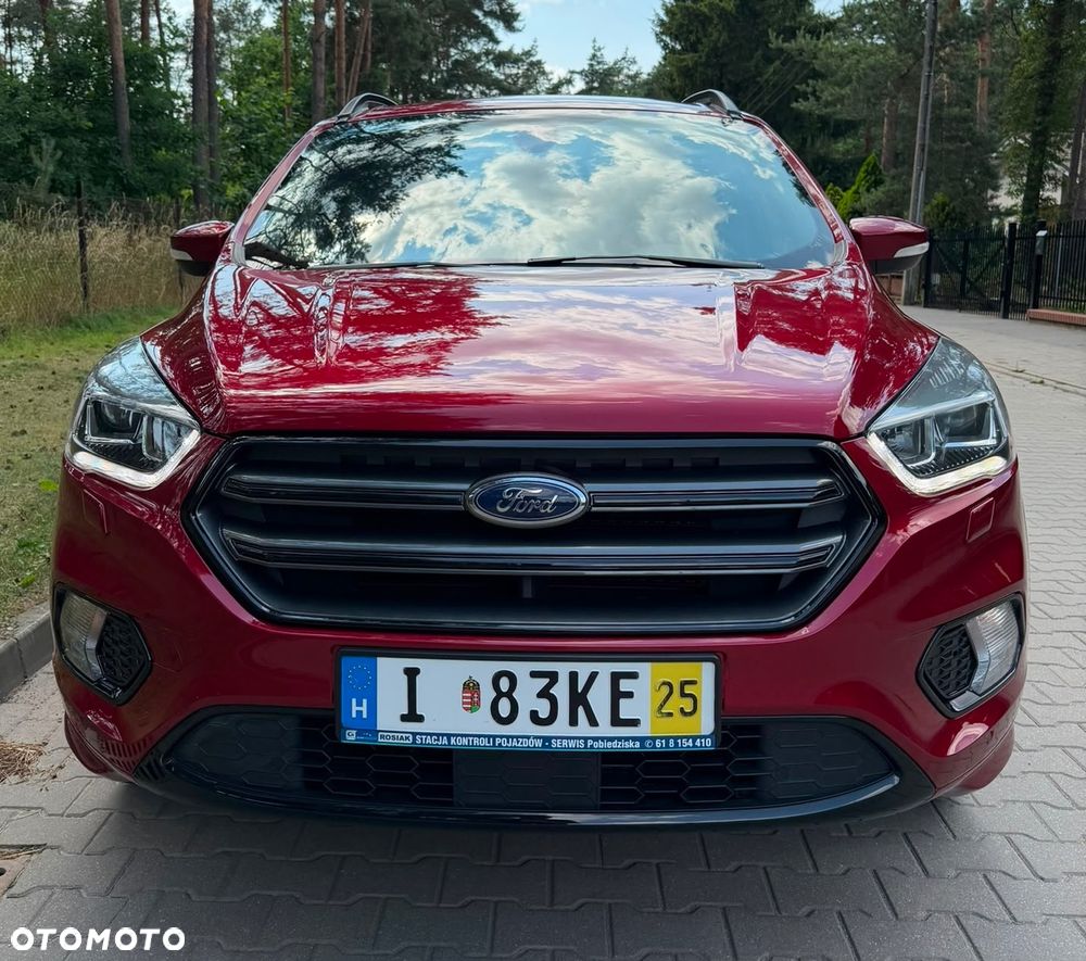 Ford Kuga 1.5 EcoBoost ST-LINE - 12