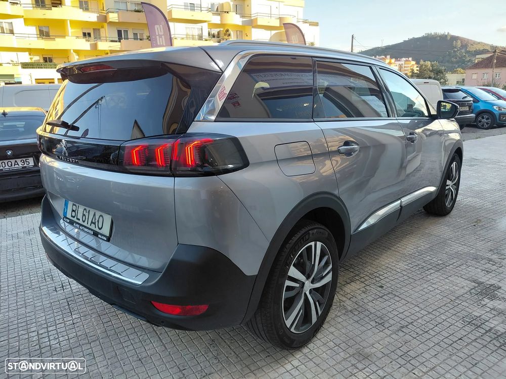 Peugeot 5008 1.2 PureTech Allure Pack EAT8 - 10