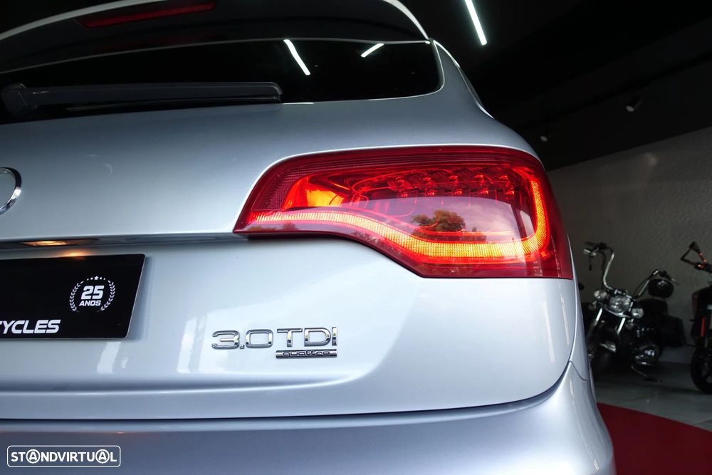 Audi Q7 3.0 V6 TDi quattro S-line Tiptronic - 16