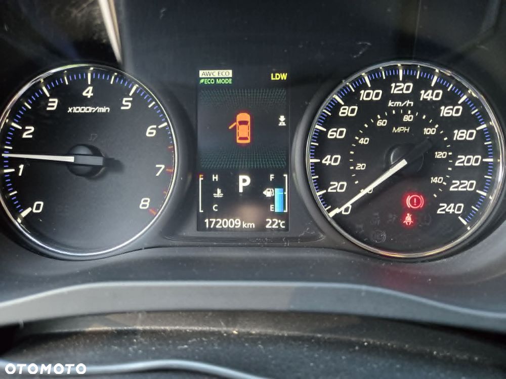 Mitsubishi Outlander - 6
