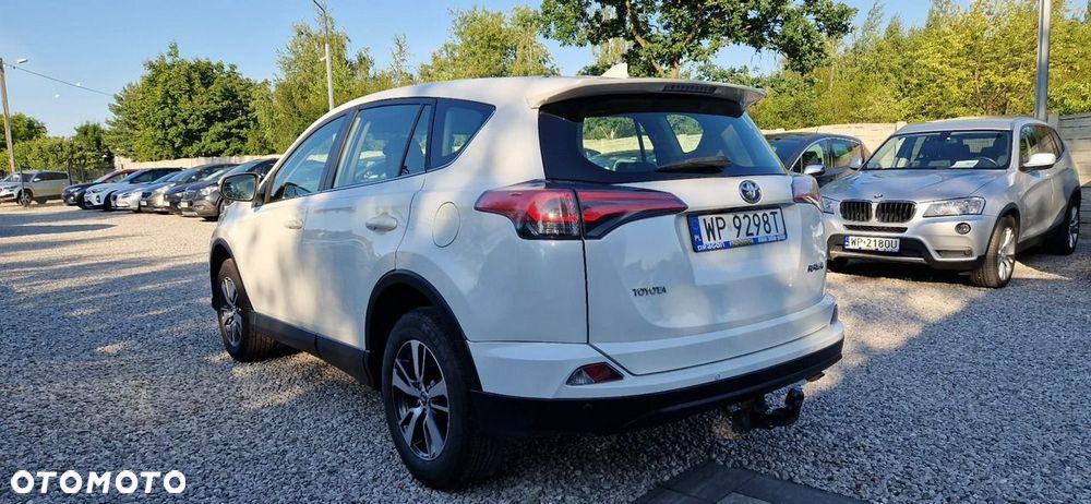 Toyota RAV4 - 5