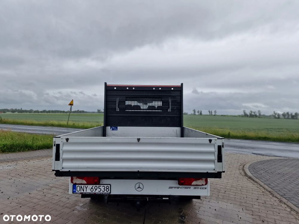 Mercedes-Benz SPRINTER DOKA - 9