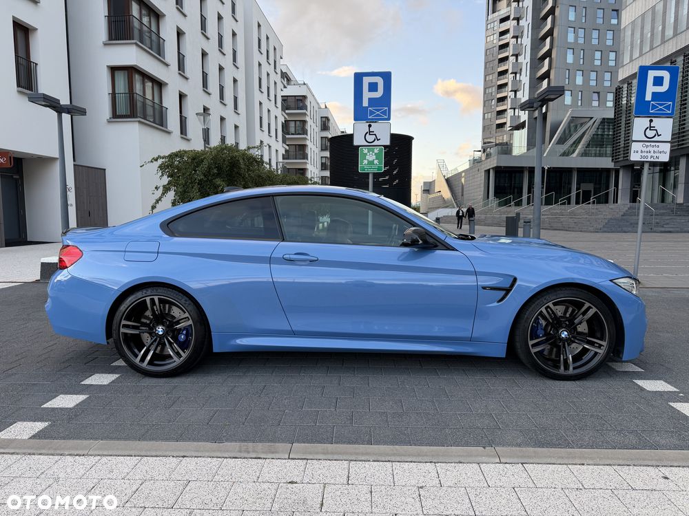 BMW M4 DKG - 6