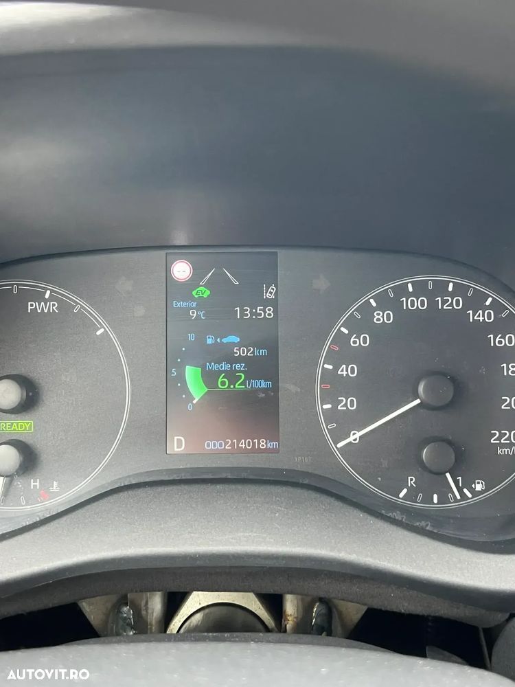 Toyota Yaris 1.5 VVT-i HSD Dynamic Bi-tone - 14