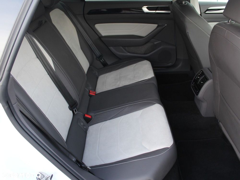 Volkswagen Arteon 2.0 TDI 4Motion Elegance DSG - 16