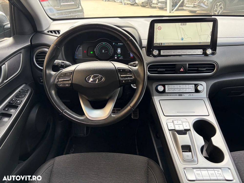 Hyundai KONA Business - 12
