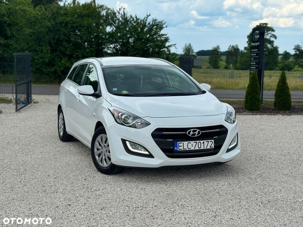 Hyundai i30 1.6 CRDI Intro Edition - 3