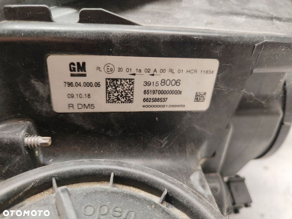 LAMPA PRAWA PRAWY PRZÓD PRZEDNIA OPEL ASTRA K V 5 39158006 - 5