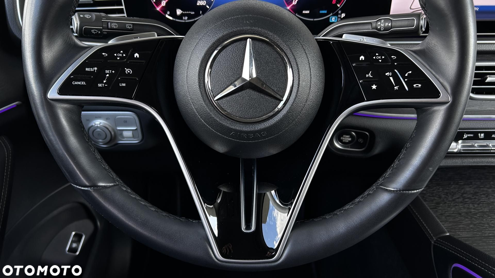 Mercedes-Benz GLE - 15