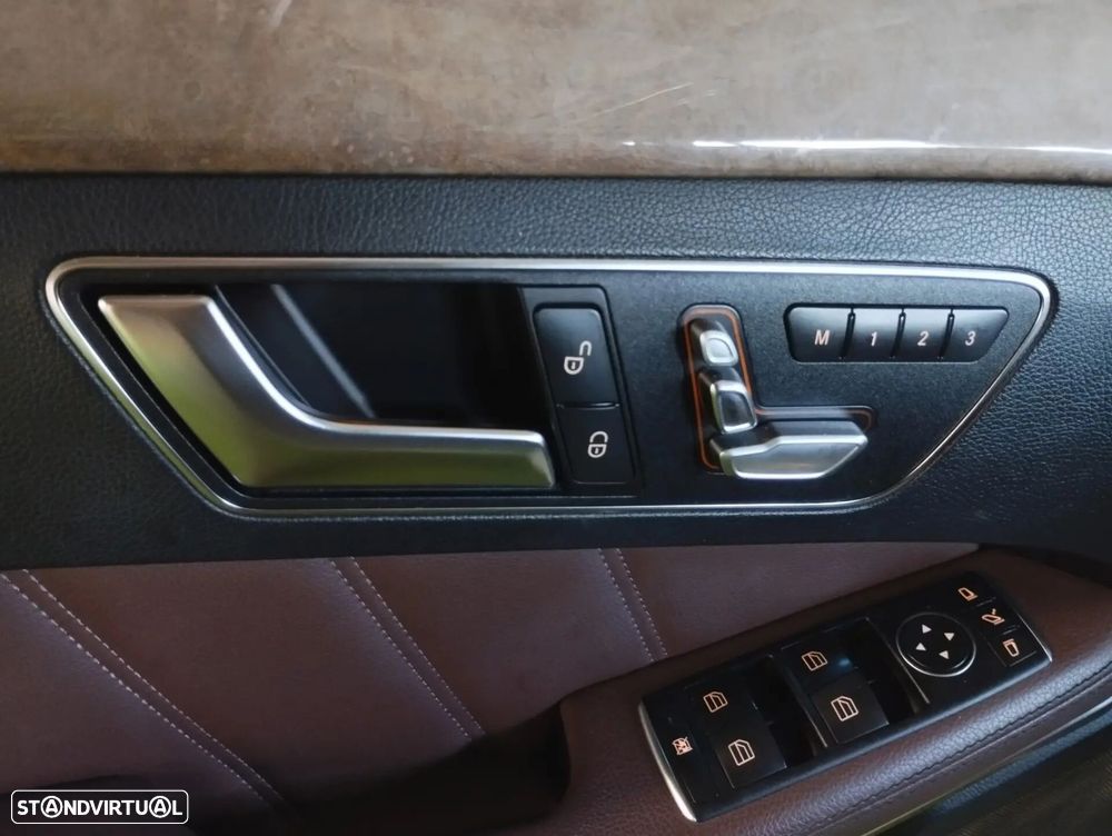 Mercedes-Benz E 300 Bluetec Hybrid Avantgarde - 20