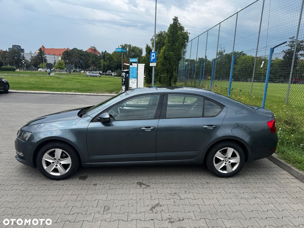 Skoda Octavia 1.4 TSI Ambition - 3