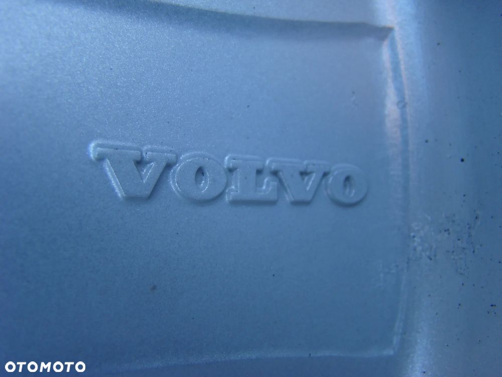 a361 5x108 Volvo XC60 7,5jx17 et55 opony zima 235/65 R17 - 6