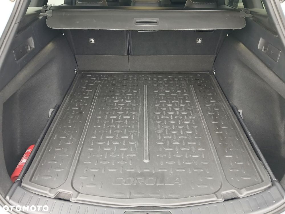 Toyota Corolla 1.8 Hybrid Style - 37