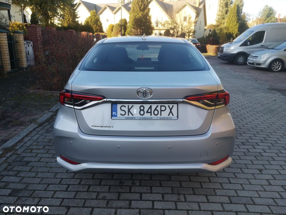 Toyota Corolla 1.6 Active - 9