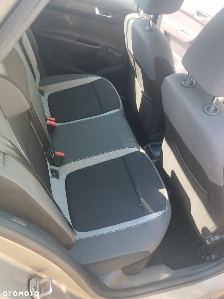 Skoda Fabia 1.0 Ambition - 12