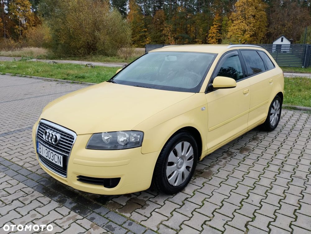 Audi A3 Sportback - 1