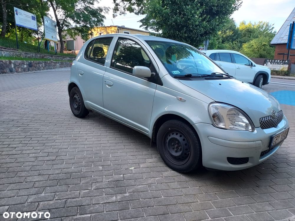 Toyota Yaris 1.0 - 2
