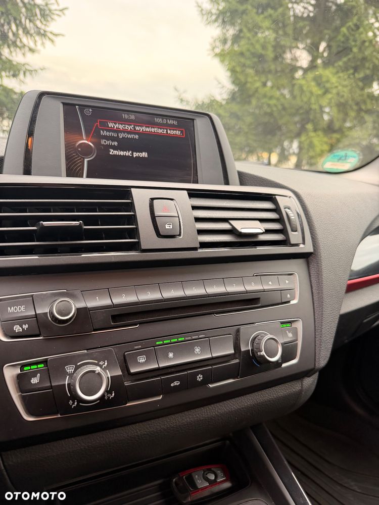 BMW Seria 1 118i Sport Line - 15