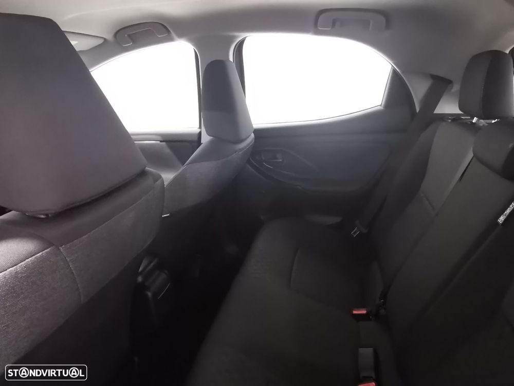 Toyota Yaris 1.5 HDF Comfort Plus - 12