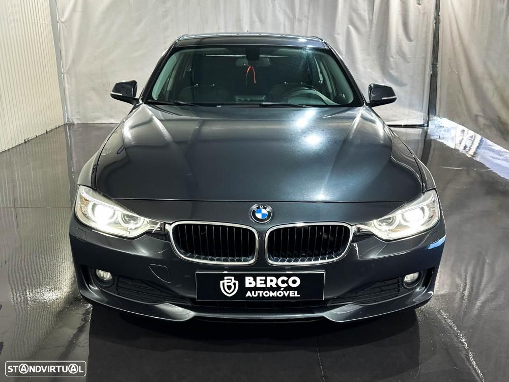 BMW 318 d Line Sport Shadow Auto - 2