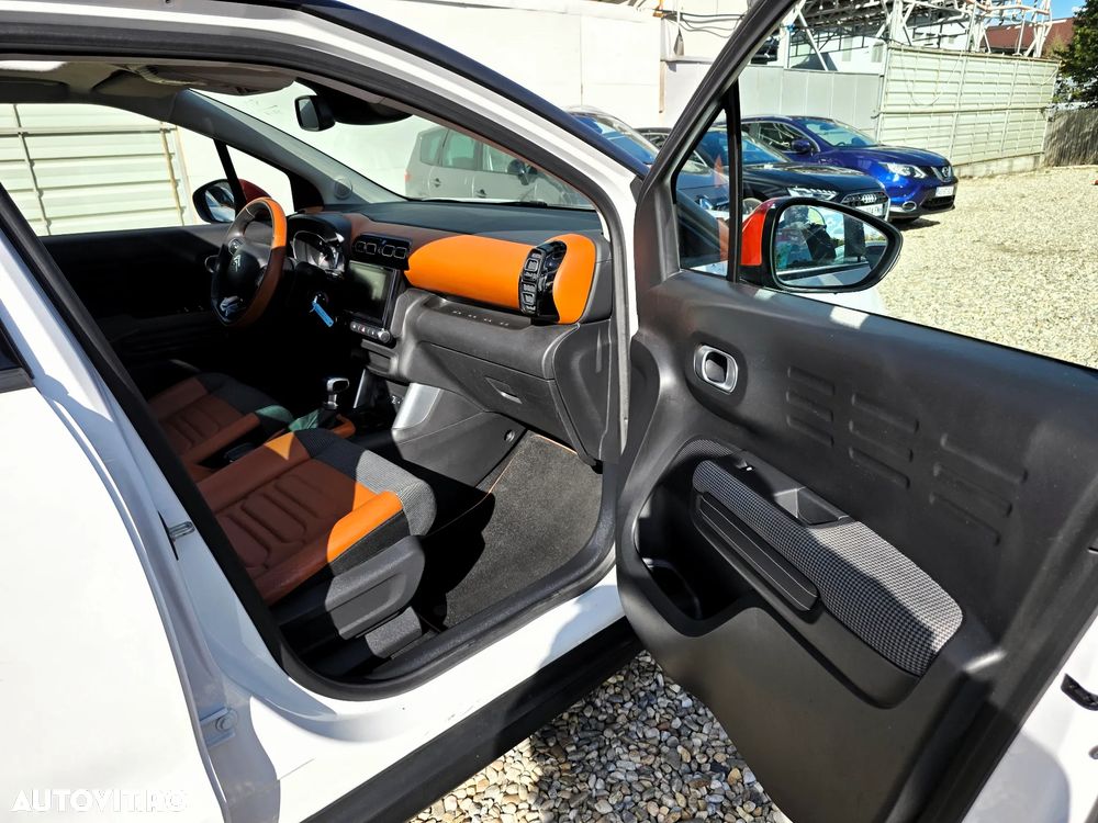 Citroën C3 AIRCROSS 1.2 PureTech S&S EAT6 Shine - 13