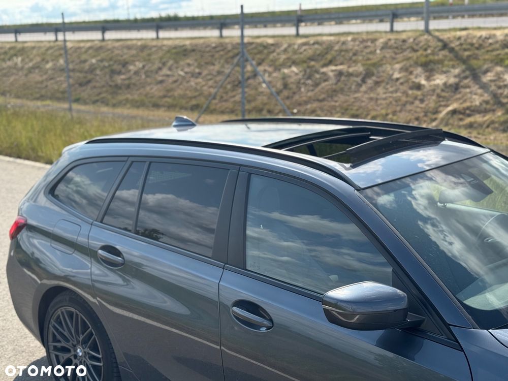 BMW Seria 3 318d Touring - 8