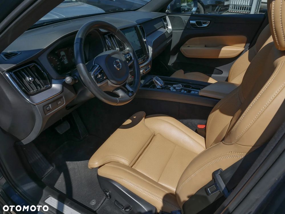 Volvo XC 60 B5 B AWD Geartronic Inscription - 19