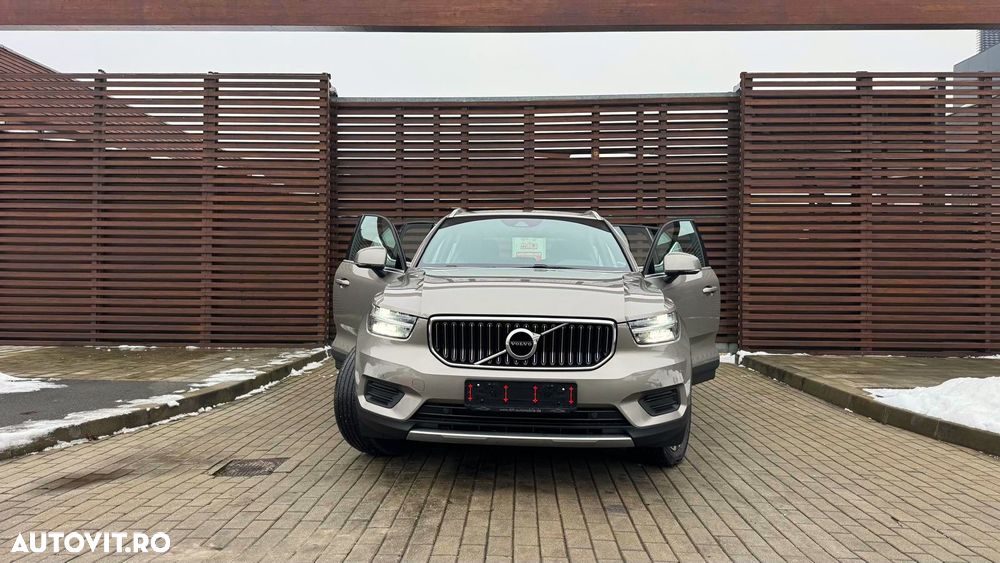 Volvo XC 40 D4 AWD Geartronic Inscription - 3
