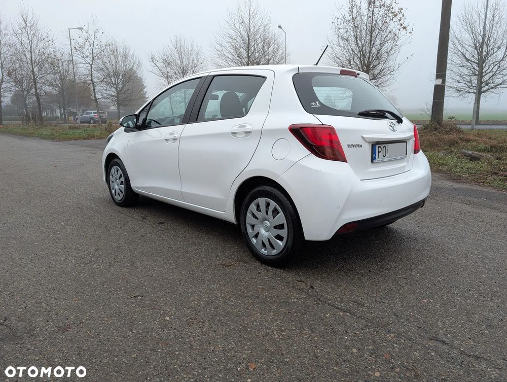 Toyota Yaris 1.33 Active EU6 - 3
