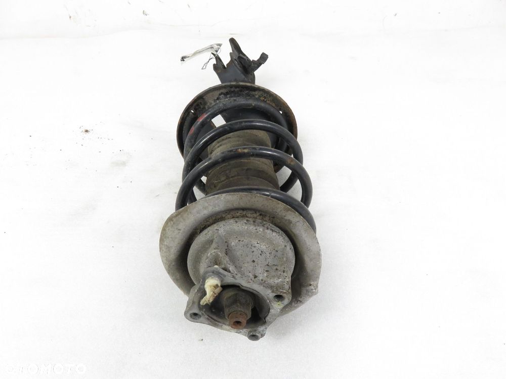 MCPERSON PRAWY PRZEDNI MERCEDES W168 1.6 - 4