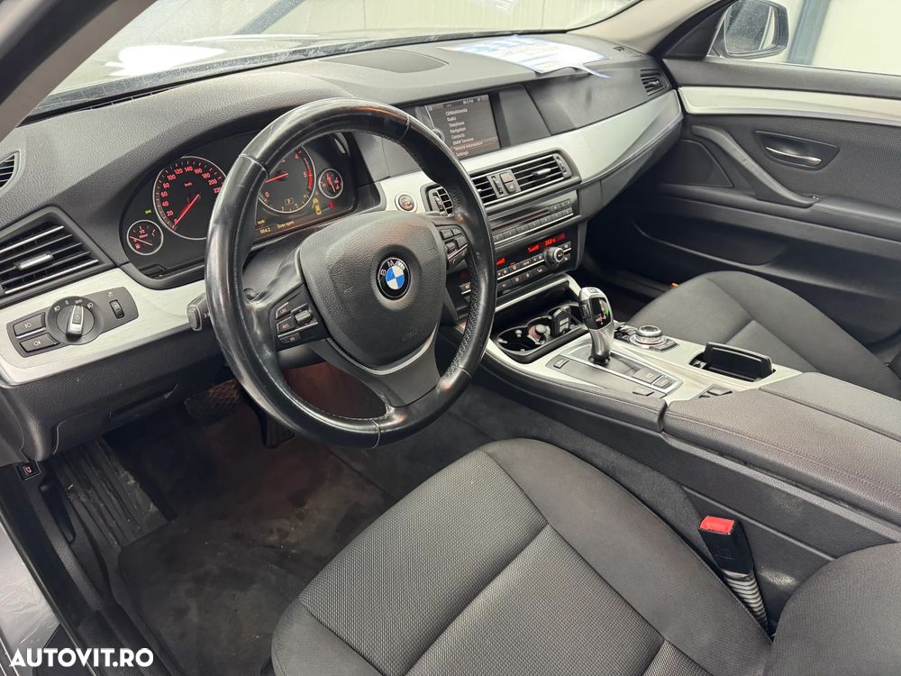 BMW Seria 5 525d Sport-Aut. - 6