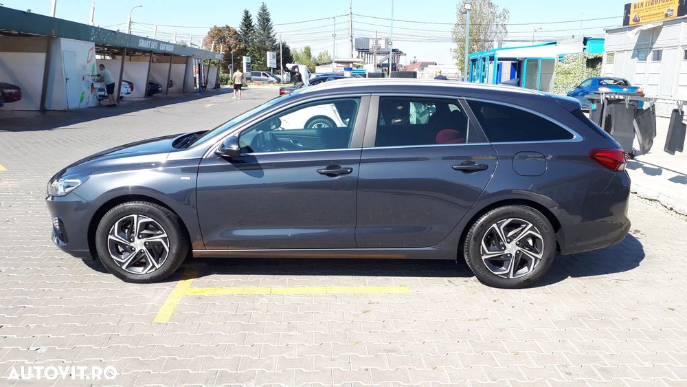 Hyundai i30 1.5 T-GDI MHEV 160CP Highway - 22