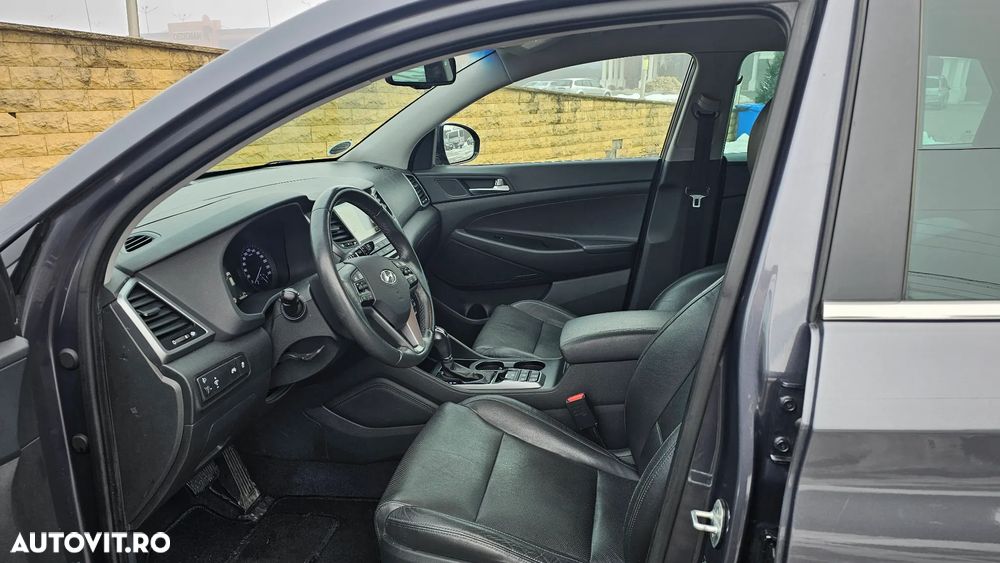 Hyundai Tucson 2.0 CRDI 4WD Automatik Passion Plus - 24