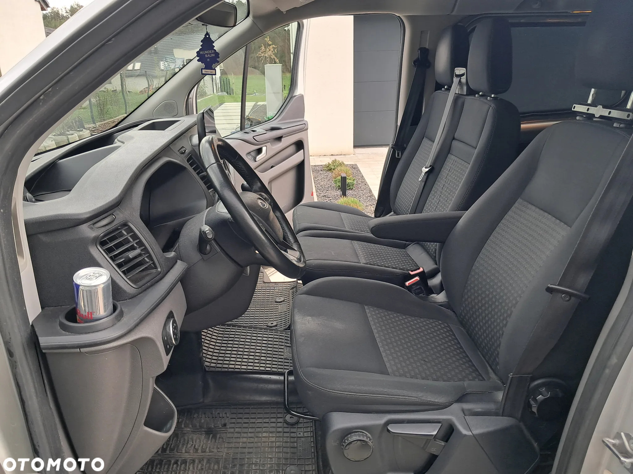 Ford Transit Custom 310 L2H1 Limited - 12
