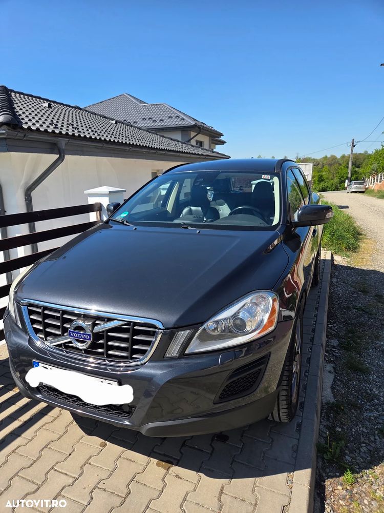 Volvo XC 60 DRIVe Momentum - 4