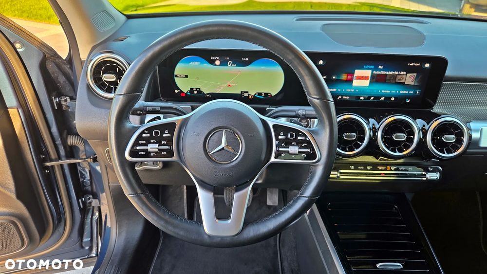 Mercedes-Benz GLB - 20