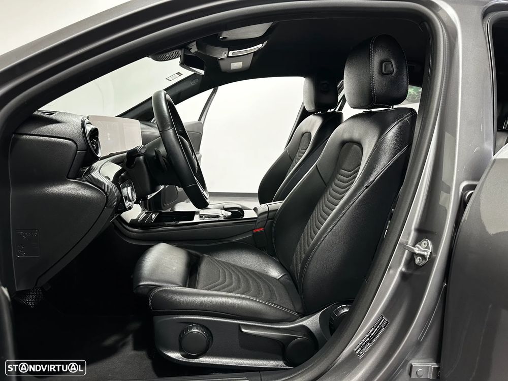 Mercedes-Benz A 180 d Progressive Aut. - 32