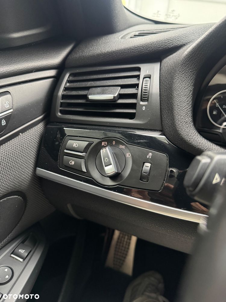 BMW X4 xDrive20d Edycja M Sport - 32