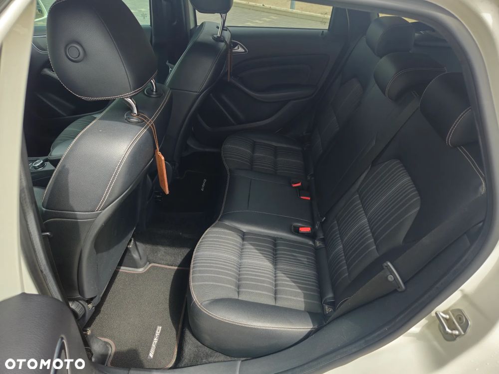Mercedes-Benz Klasa B 180 (CDI) d 7G-DCT - 18