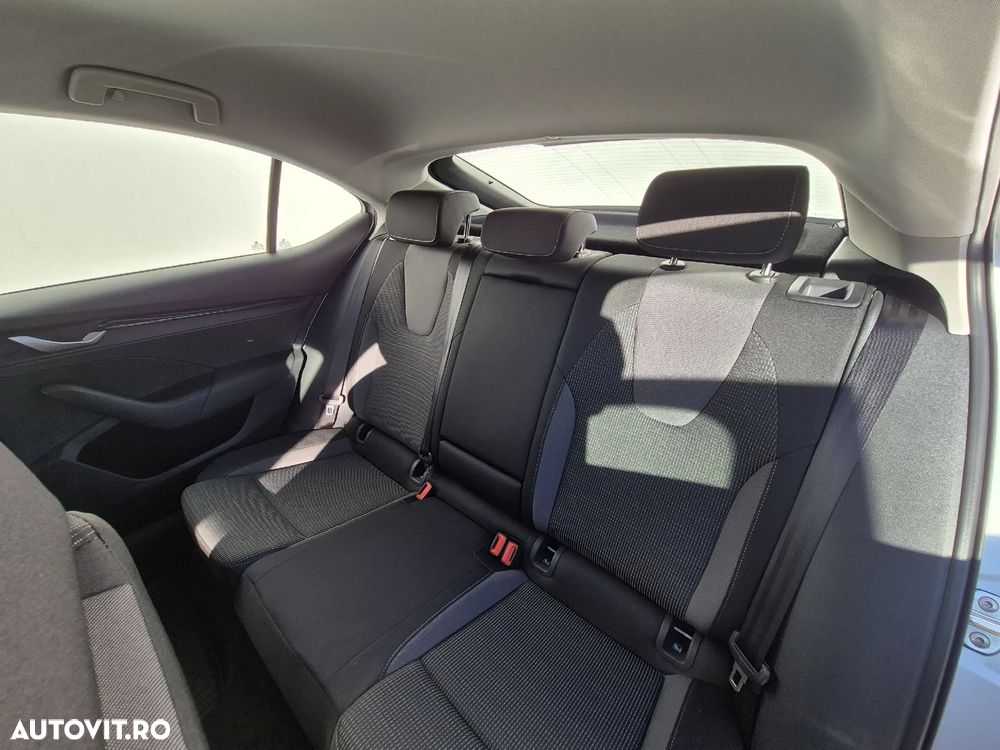 Skoda Octavia 2.0 TDI 150 CP DSG Selection - 11