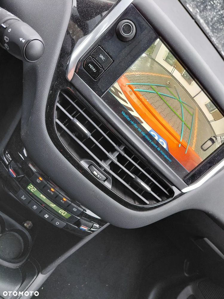 Peugeot 208 PureTech 82 Winter Edition - 6