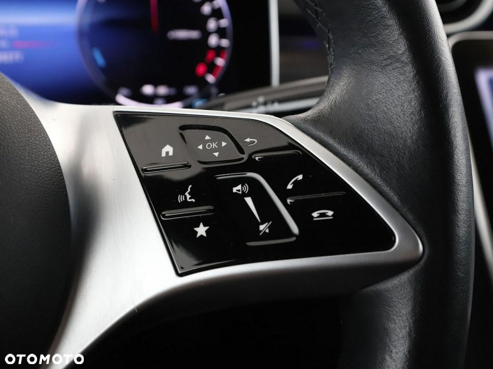 Mercedes-Benz Klasa C 300 e PHEV - 31