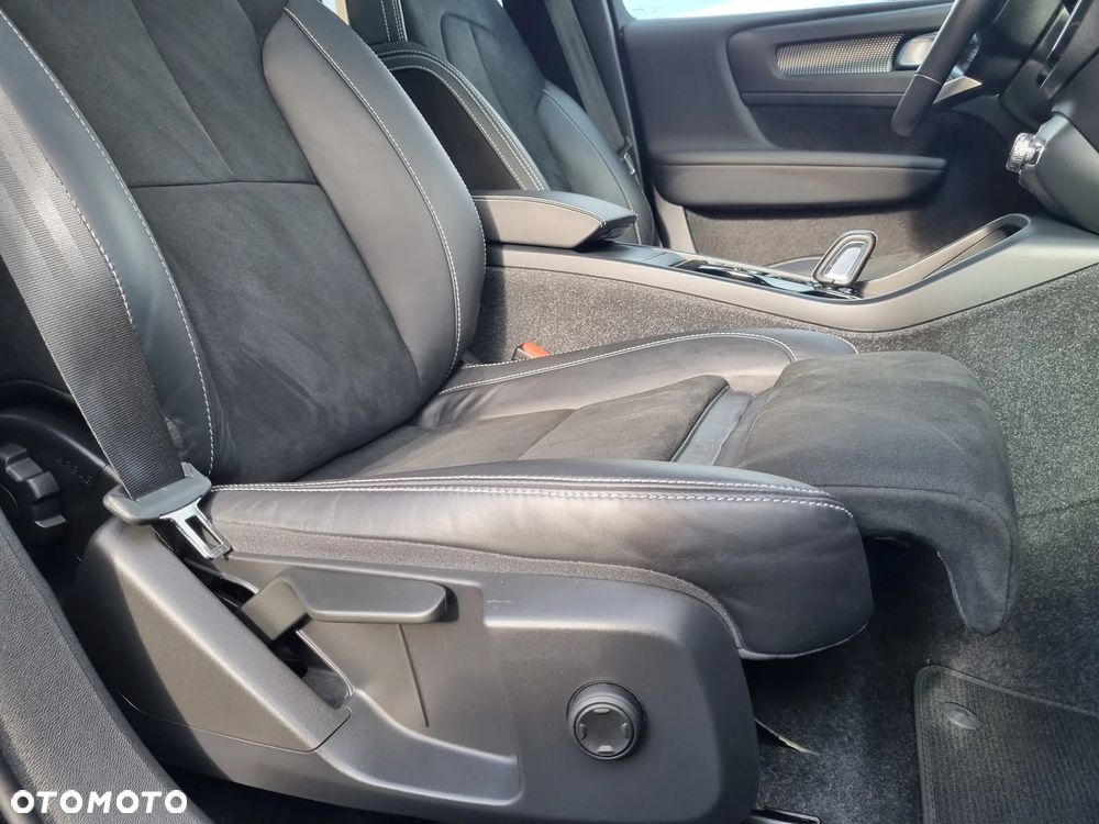 Volvo XC 40 B4 B Geartronic RDesign - 20