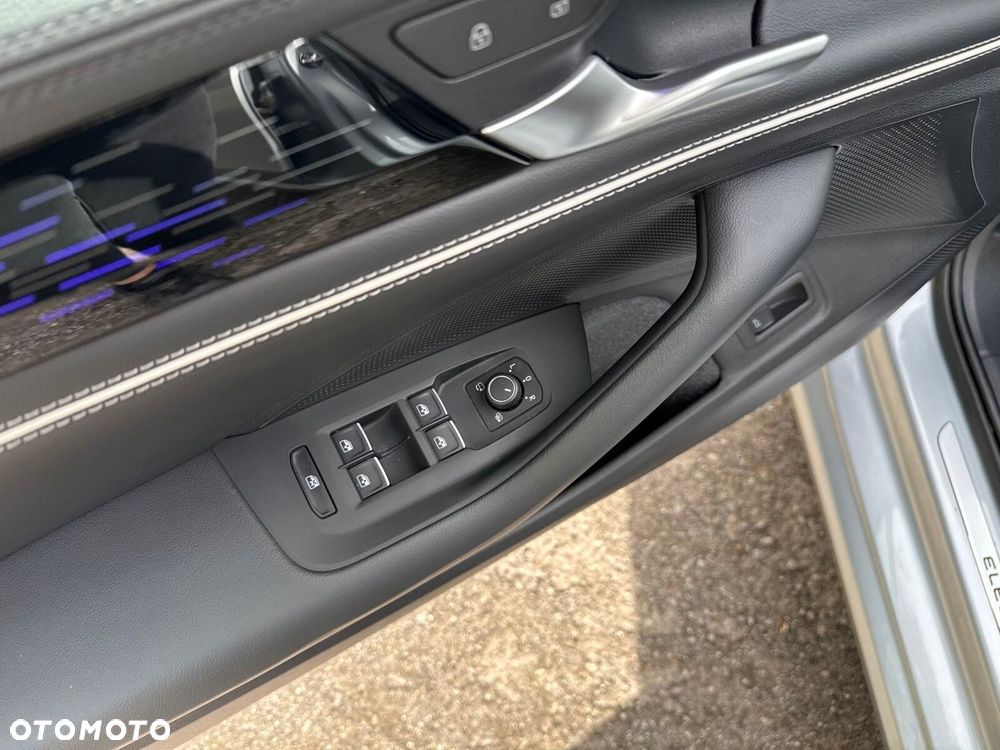 Volkswagen Passat Variant 1.5 TSI ACT mHEV Elegance DSG - 22
