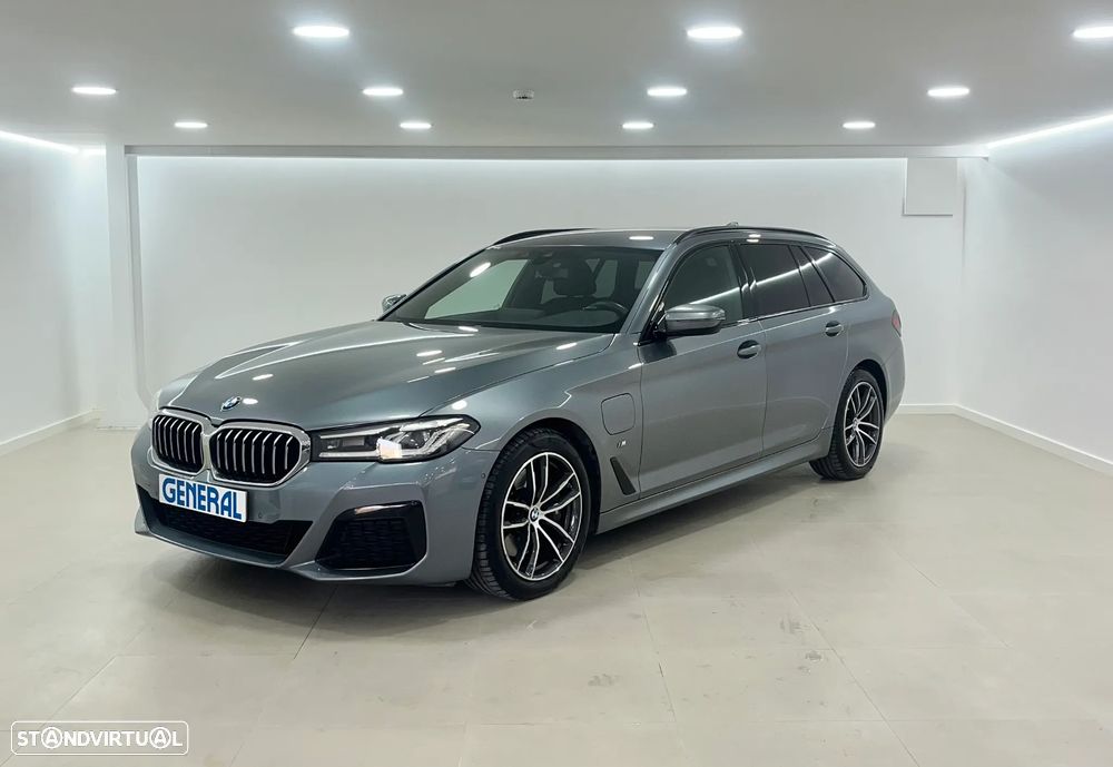 BMW 530 e Pack M - 1
