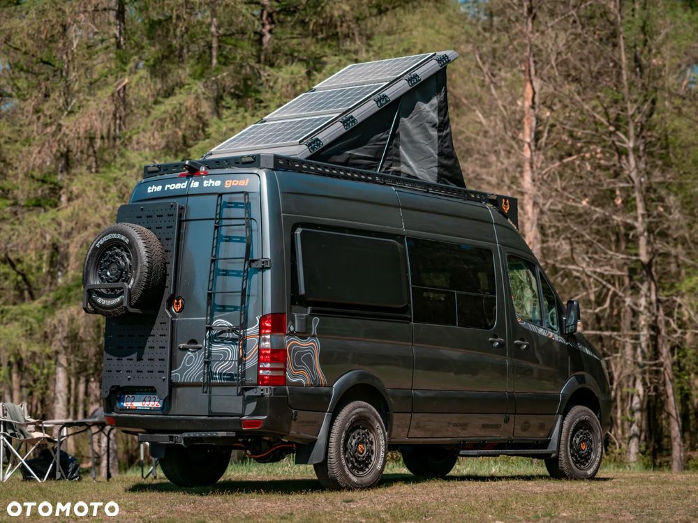 Mercedes-Benz Sprinter - 15
