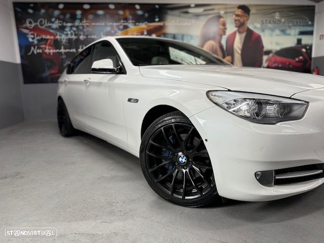 BMW 530 Gran Turismo d Pack M - 3