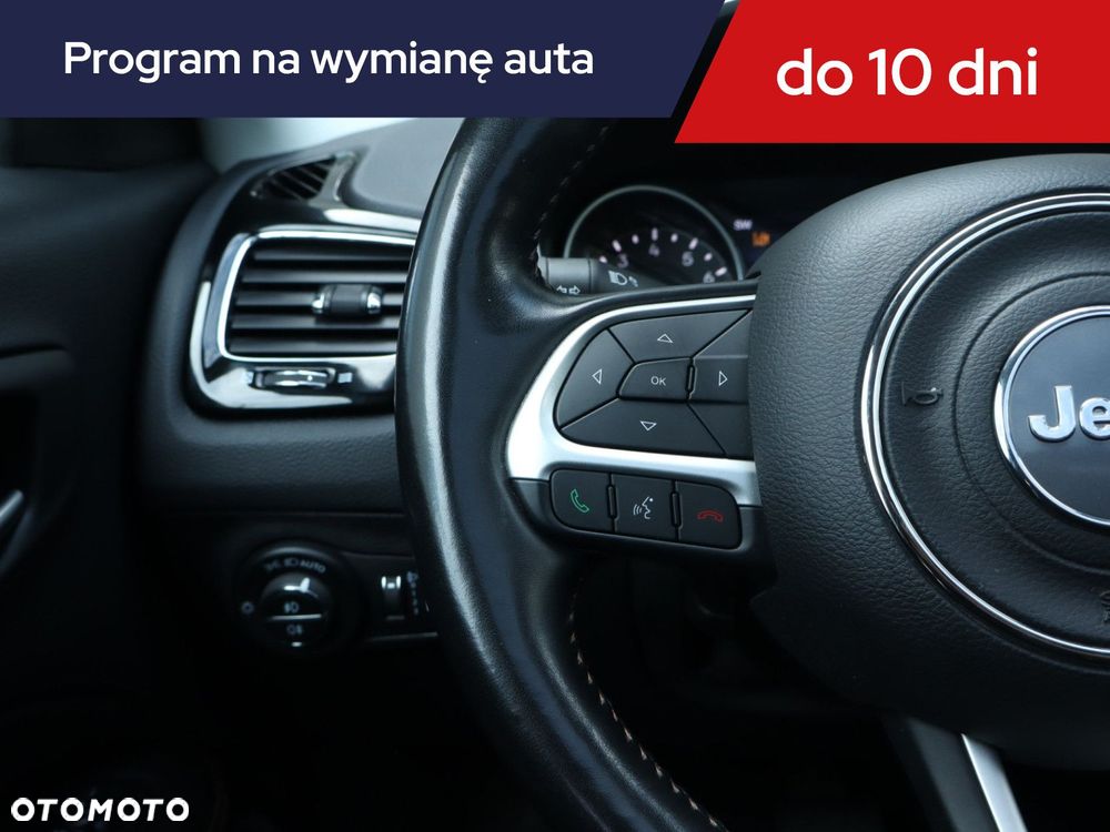 Jeep Compass - 22